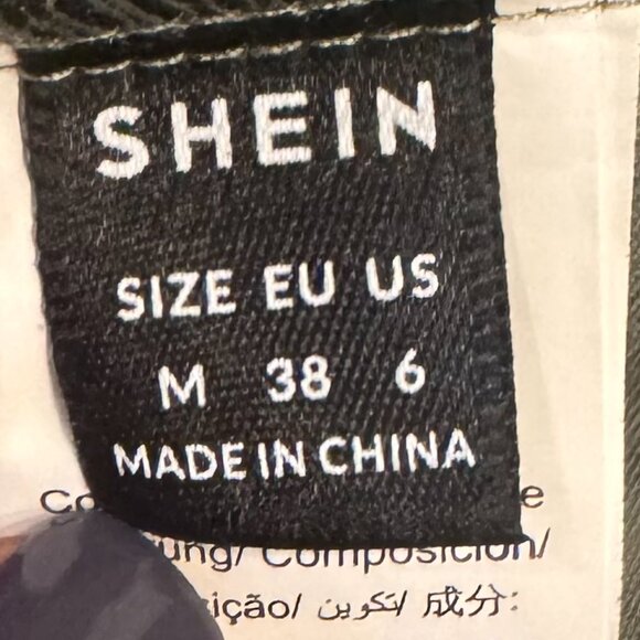 Green Blouse - Picture 3 of 4